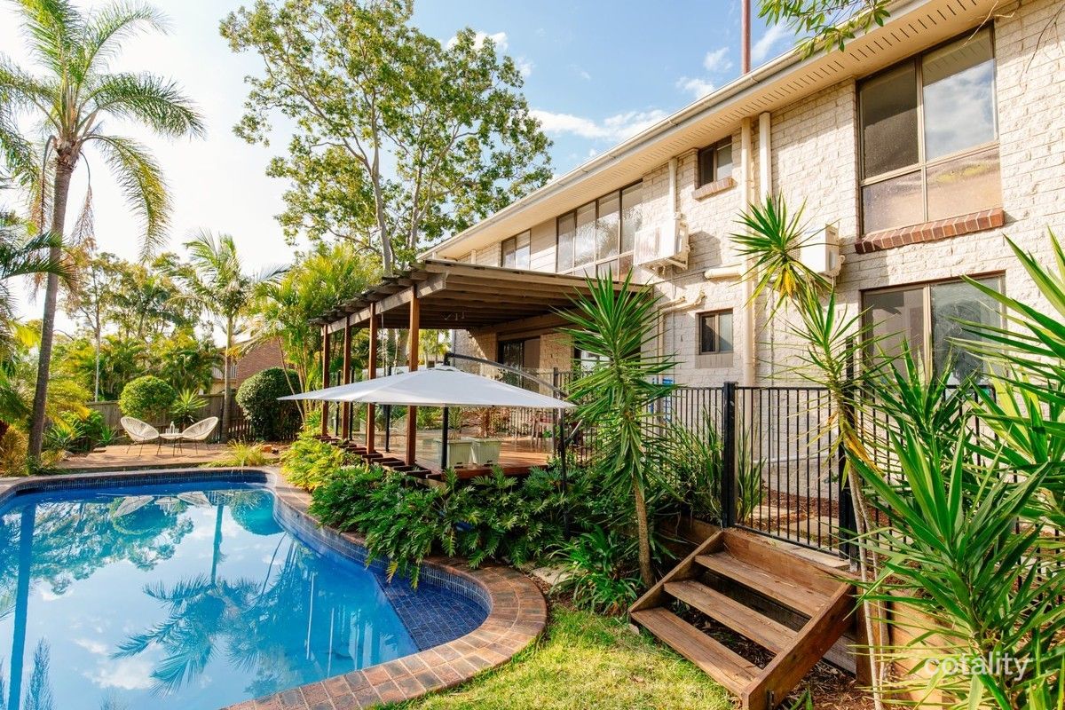 25 Kosciusko St, Middle Park, QLD 4074