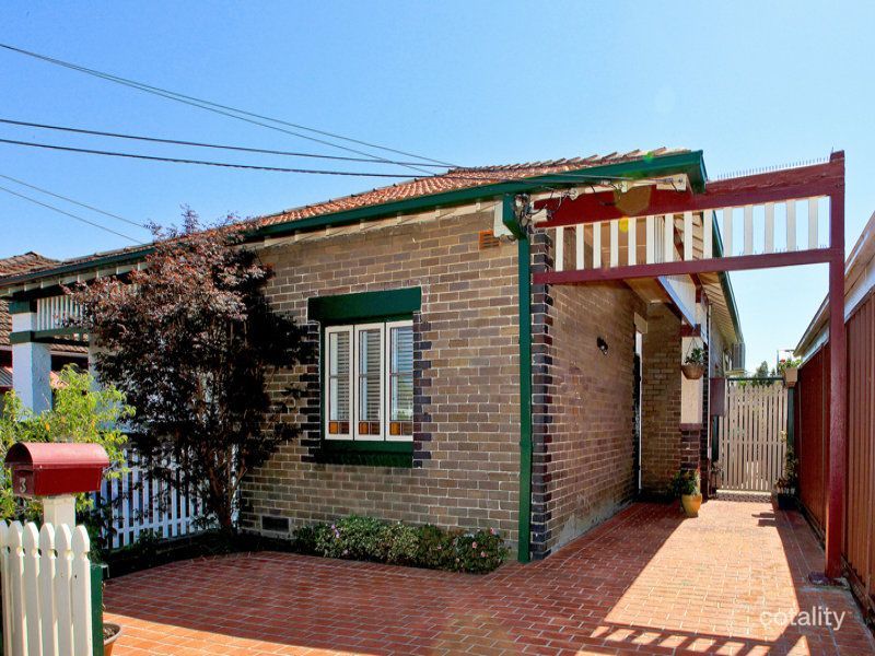 3 Green St, Tempe, NSW 2044