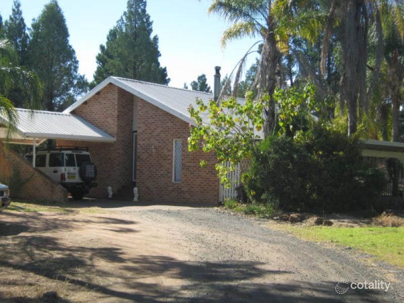 4 Butler Dr, Gilgandra, NSW 2827