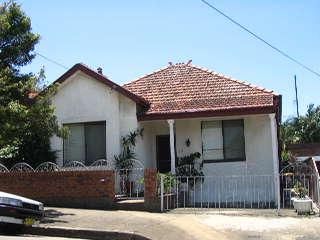 11 Beach Rd, Dulwich Hill, NSW 2203