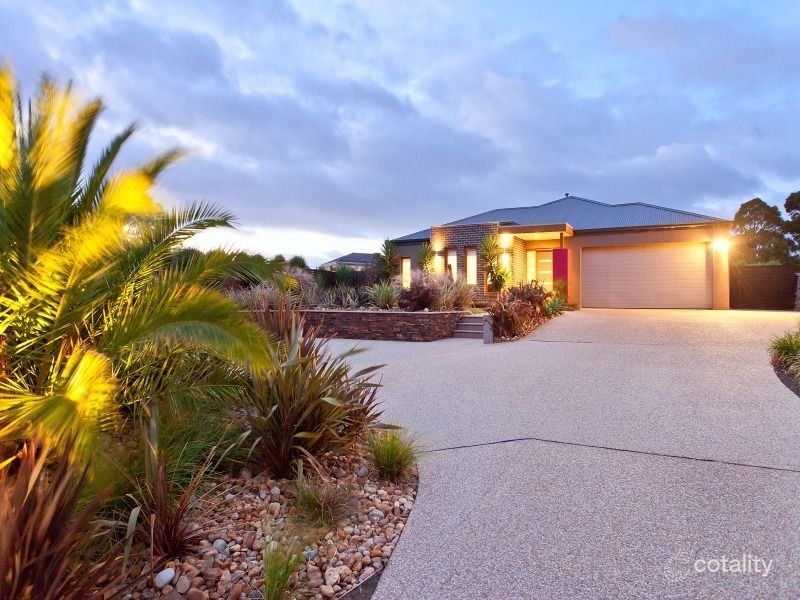 3 Marilla Cl, Mount Eliza, VIC 3930