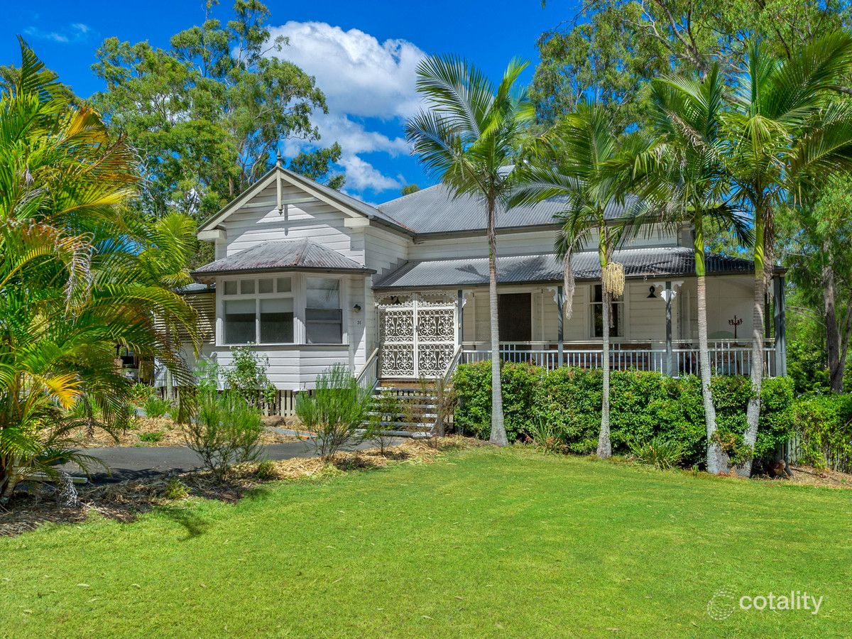 31 Amanda St, Brookfield, QLD 4069