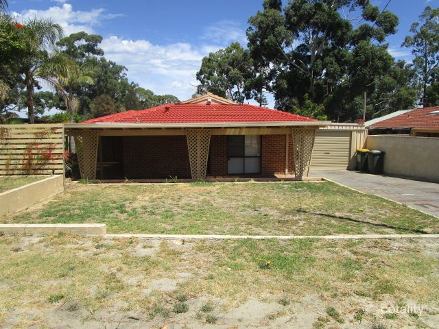 56 Ipswich Cres, Girrawheen, WA 6064
