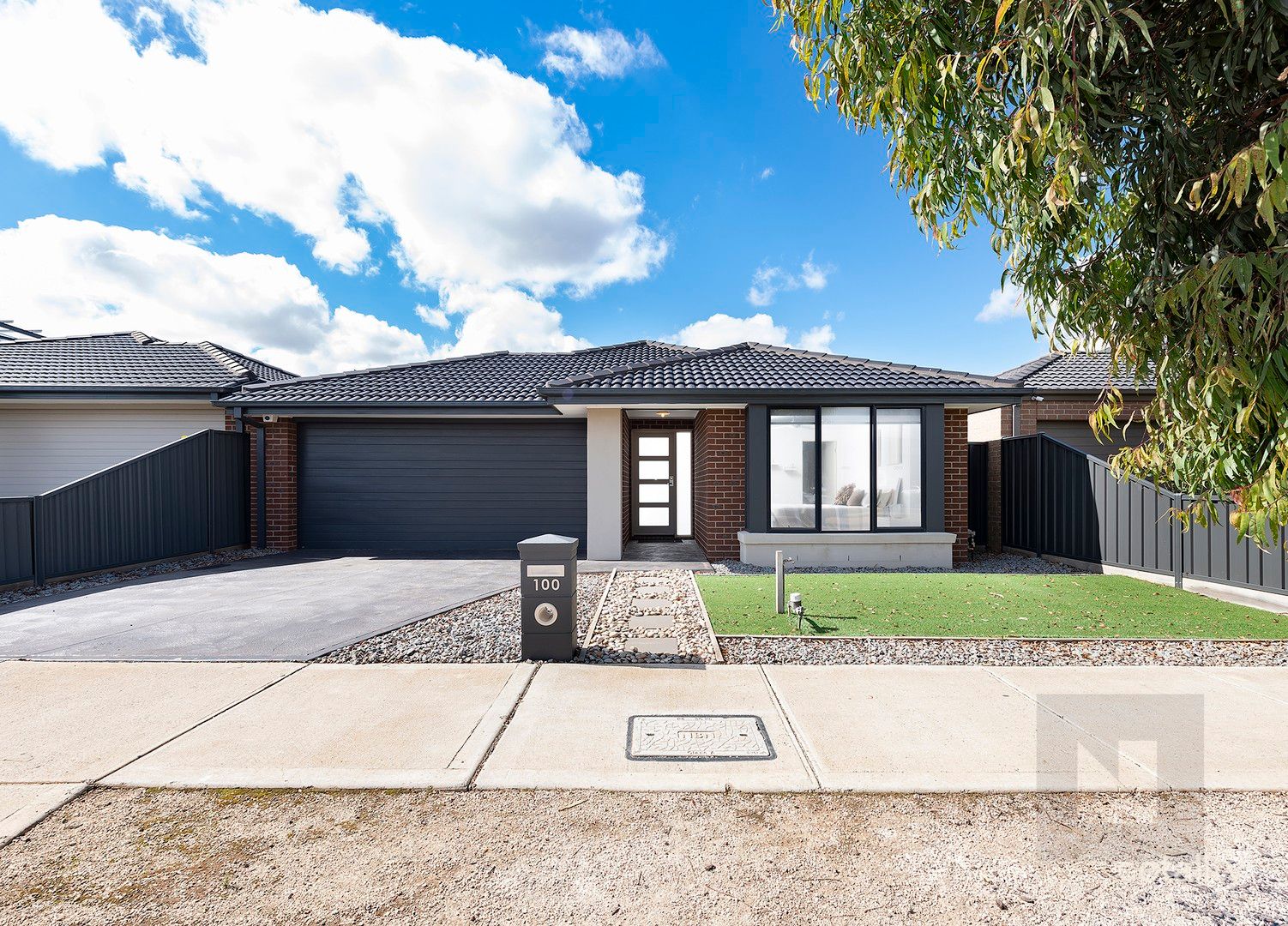 100 City Vista Ct, Fraser Rise, VIC 3336