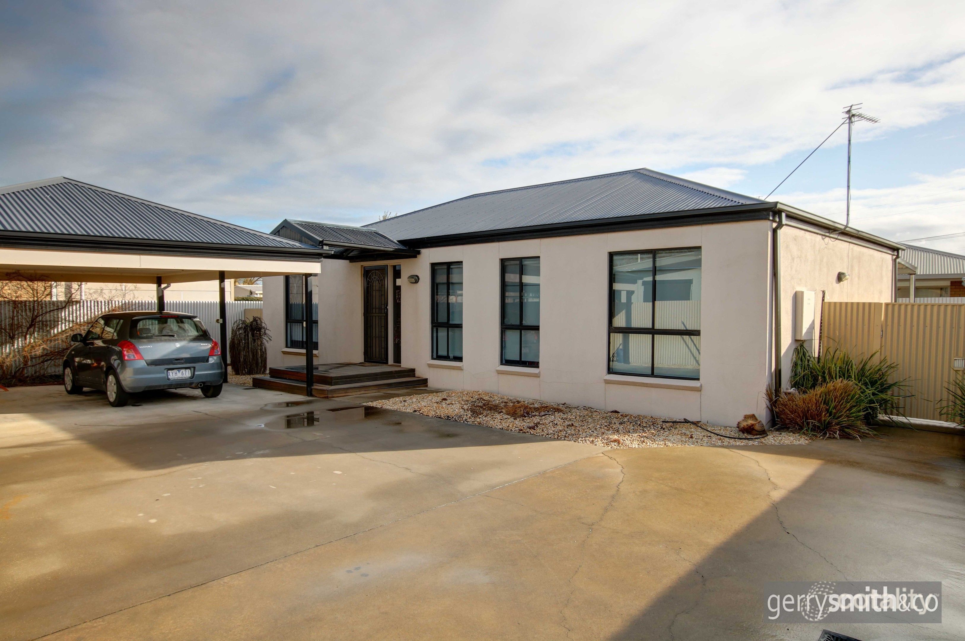 2/10 Drummond St, Horsham, VIC 3400