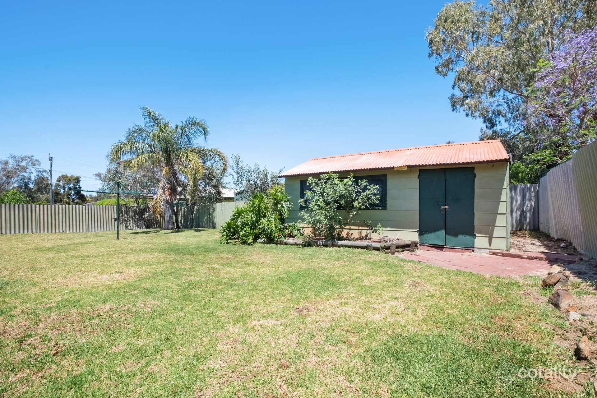 4 Volich Pl, Swan View, WA 6056