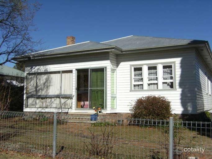 37 Margaret St, Glen Innes, NSW 2370