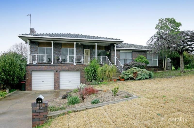 19 Cassia Way, Junee, NSW 2663