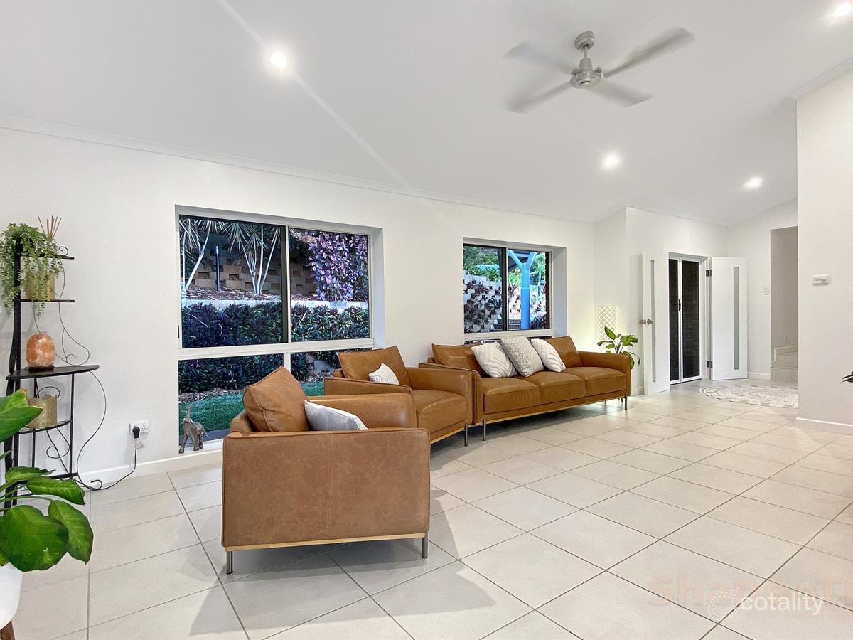 10-12 Dove Ct, Bayview Heights, QLD 4868