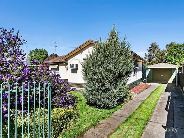 16 Bren St, Kennington, VIC 3550