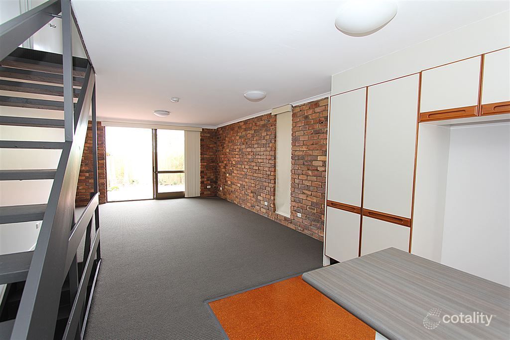 1/10 Rokeby Tce, Taringa, QLD 4068