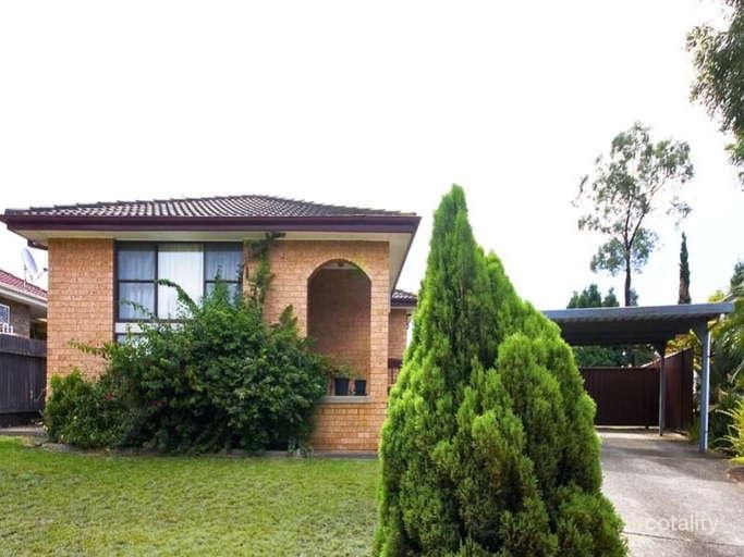 2 Crow Pl, Bossley Park, NSW 2176