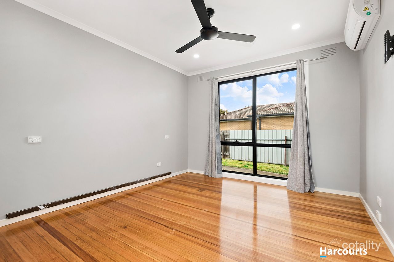 13 Craig Rd, Junction Village, VIC 3977