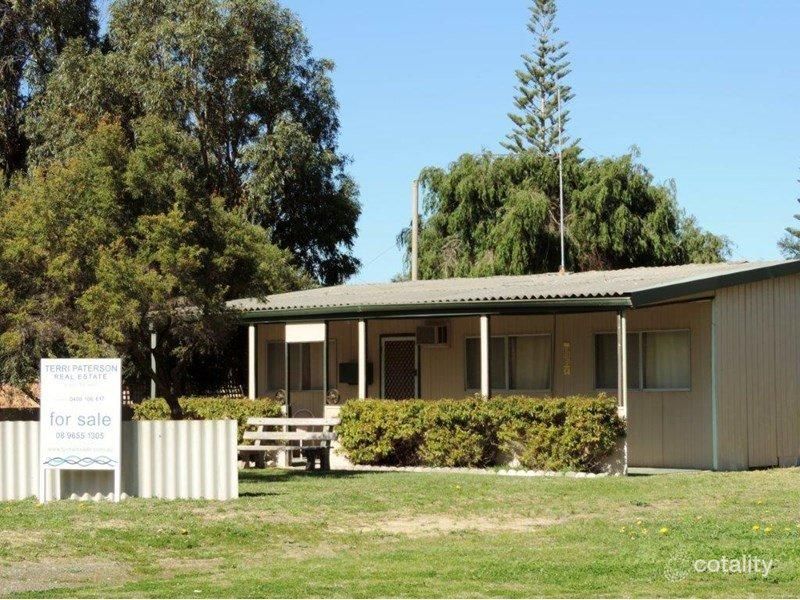 72 Cockram St, Lancelin, WA 6044