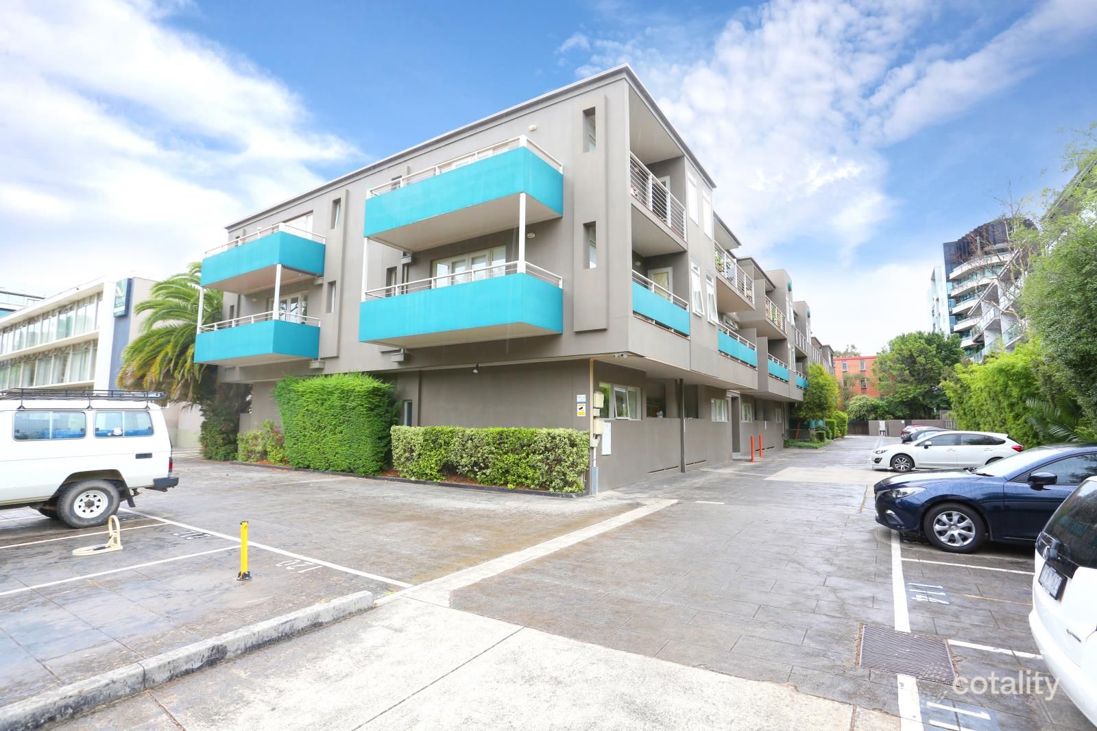 101/445-453 Royal Pde, Parkville, VIC 3052