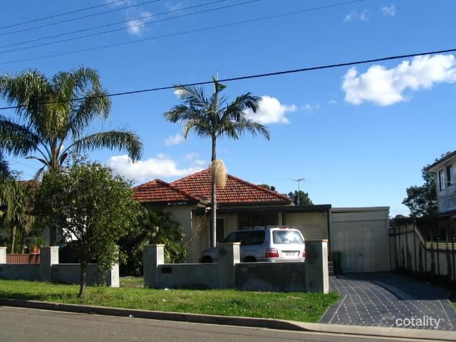 448 Blaxcell St, Guildford, NSW 2161