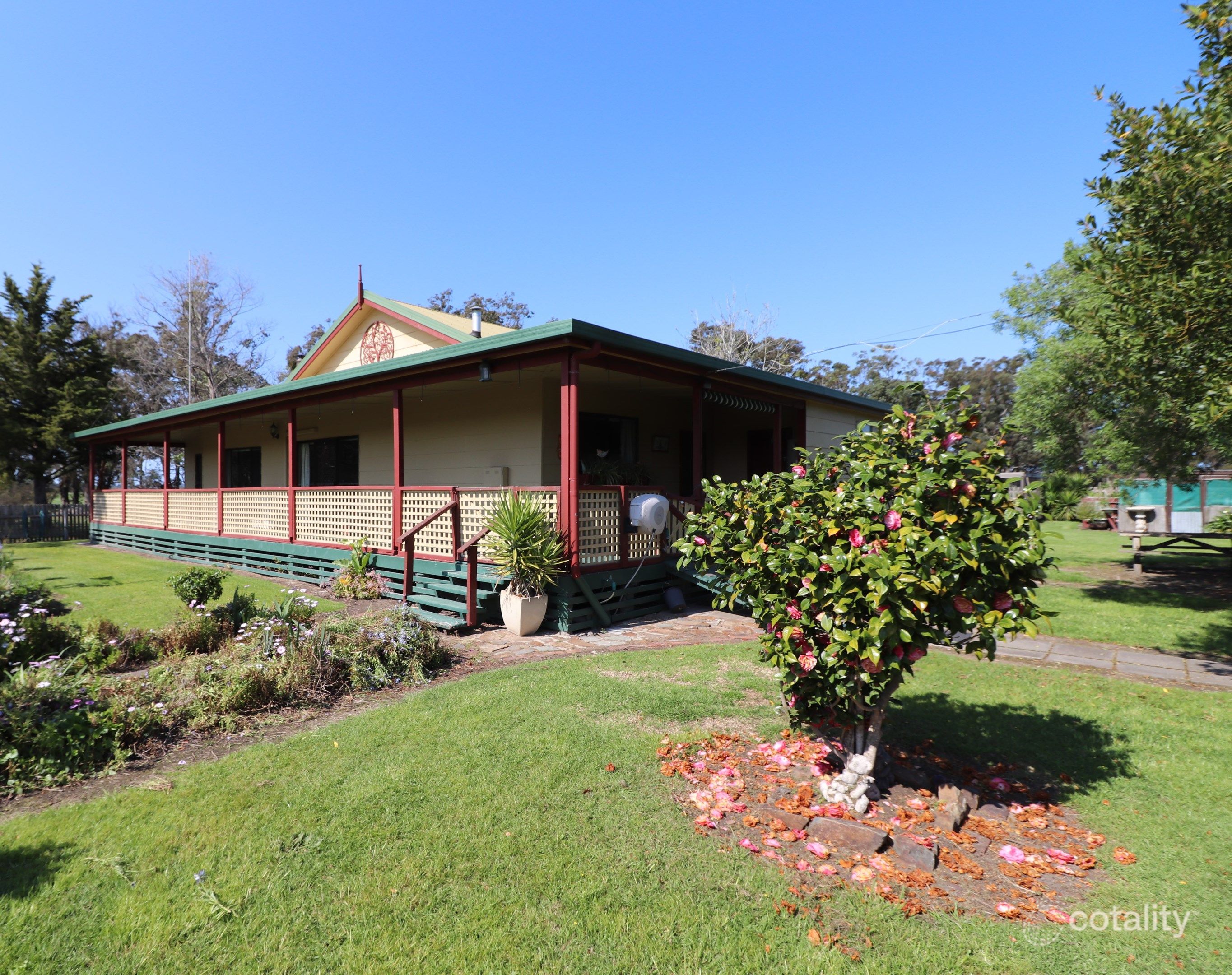 9 Gunns Rd, Jarrahmond, VIC 3888