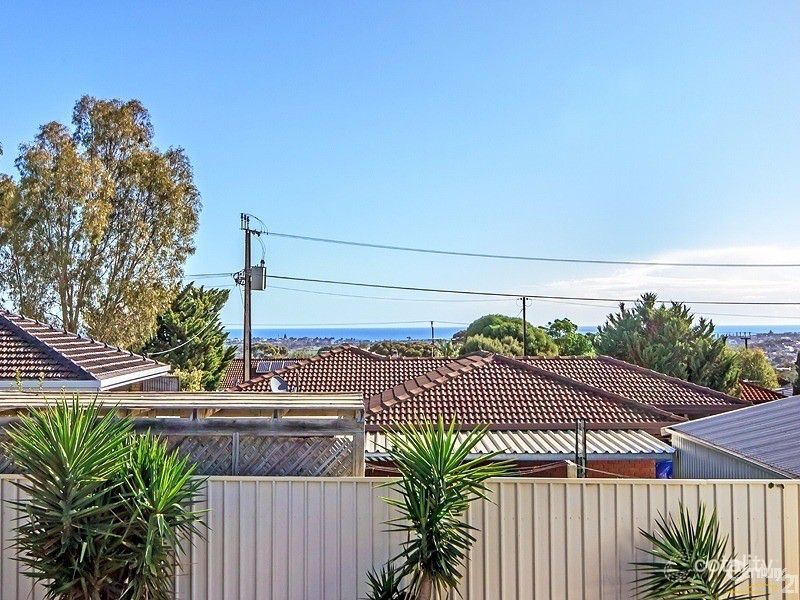 9 Lillian St, Huntfield Heights, SA 5163