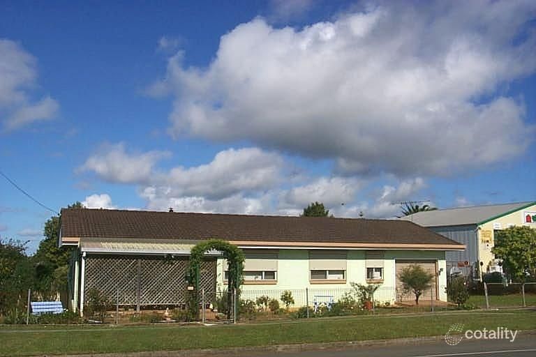 17 Macadamia Dr, Maleny, QLD 4552