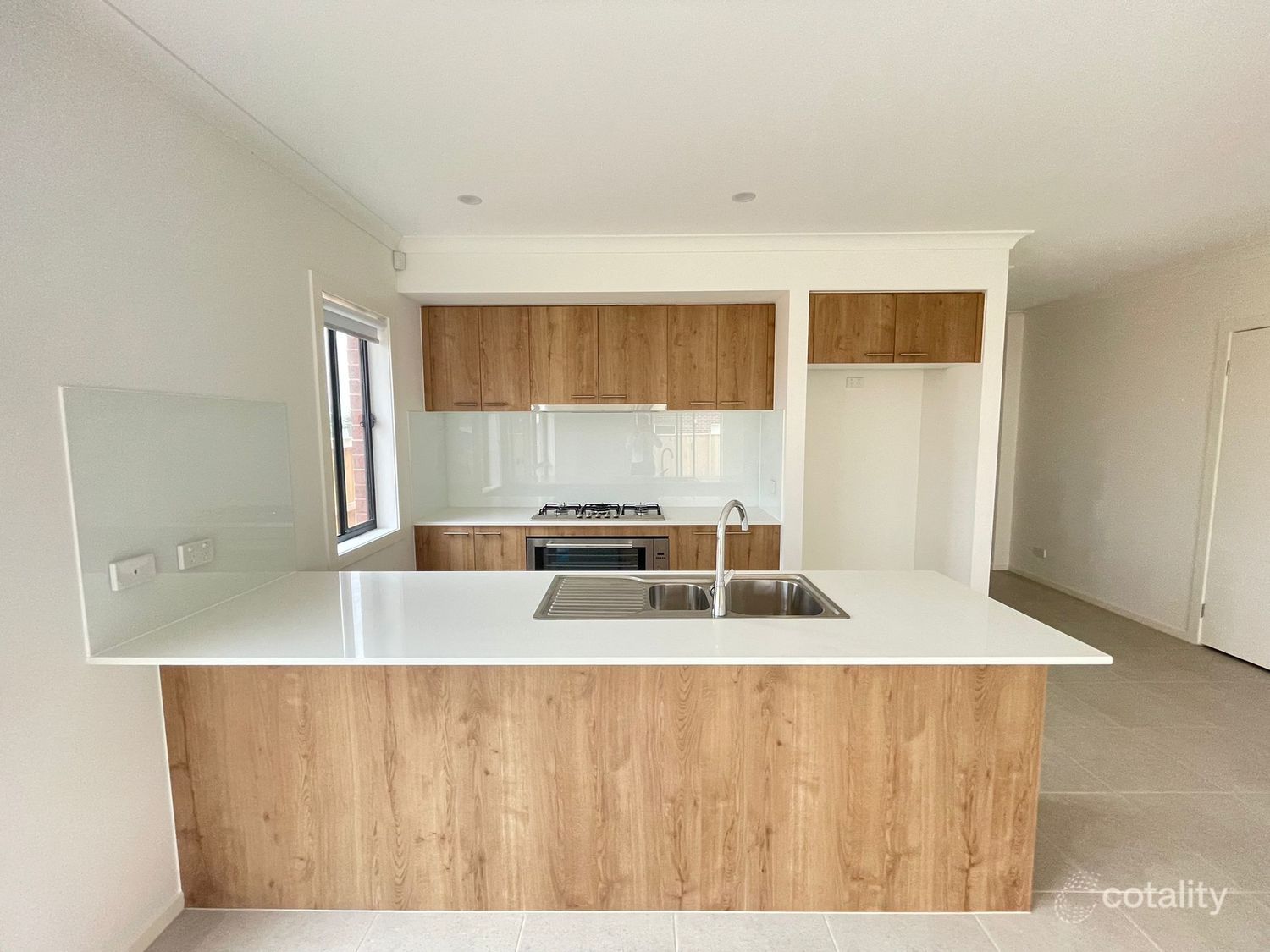 3 Fuchsia Dr, Rockbank, VIC 3335