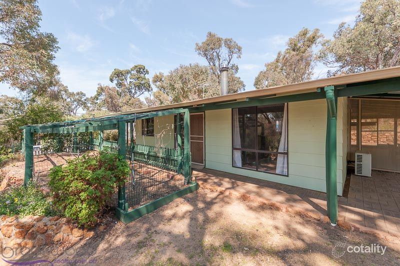 175 Mayo Rd, Wooroloo, WA 6558