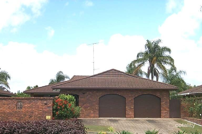 52 Markeri St, Mermaid Waters, QLD 4218