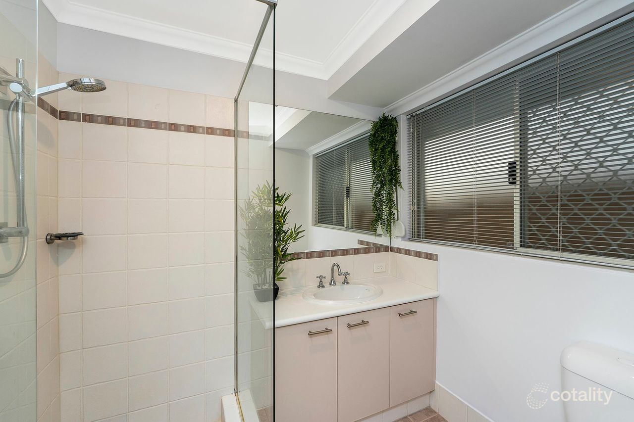 59 Gillings Pde, Wattle Grove, WA 6107