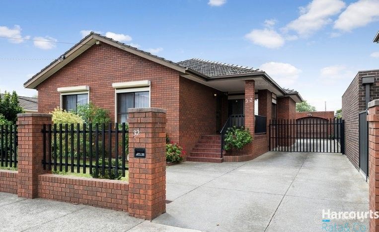 32 Pleasant Rd, Thomastown, VIC 3074