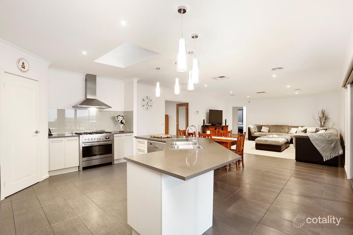 21 Towerbridge Rise, Sunbury, VIC 3429
