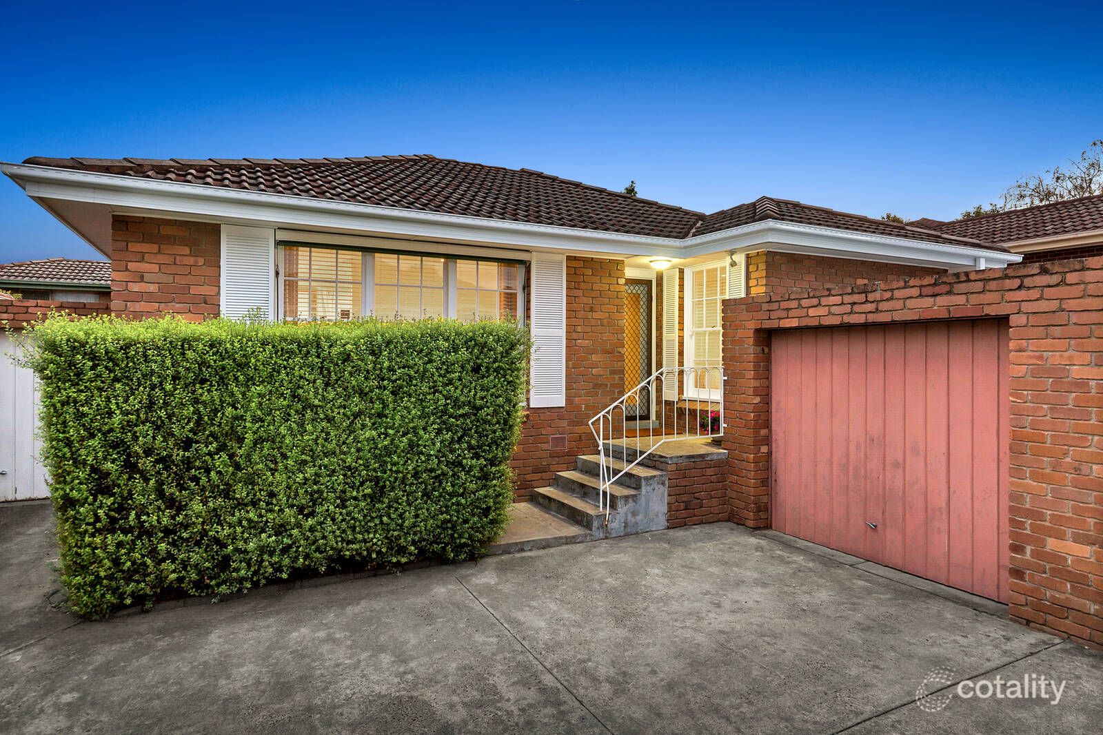 2/4 Cameron St, Mount Waverley, VIC 3149