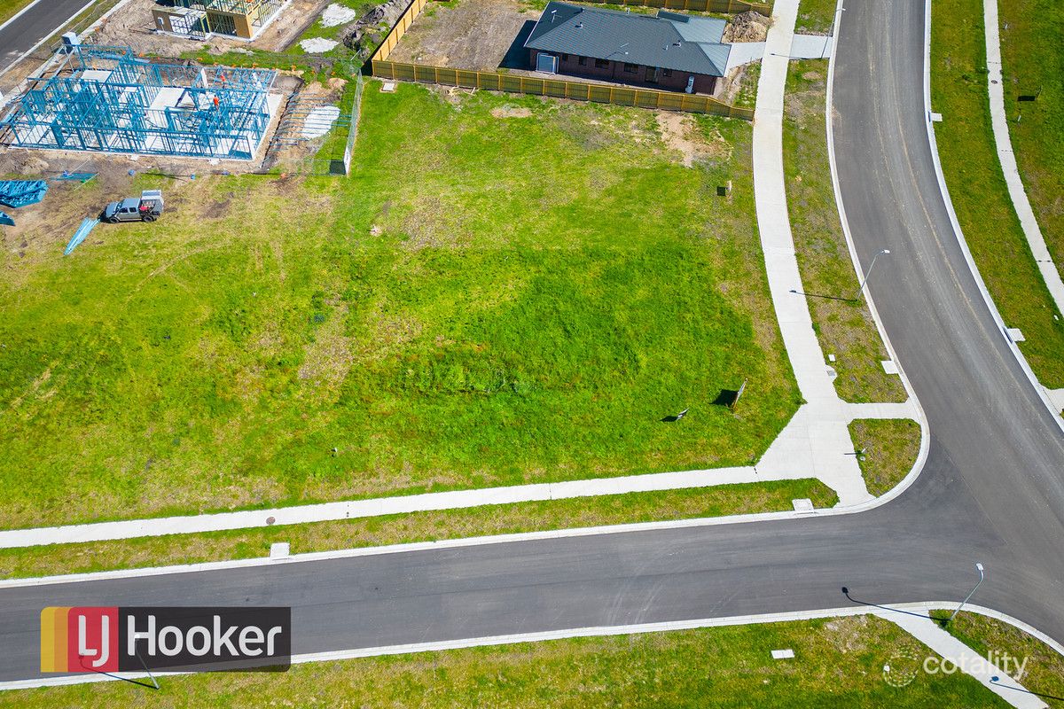 4 Lochard Tce, Lakes Entrance, VIC 3909