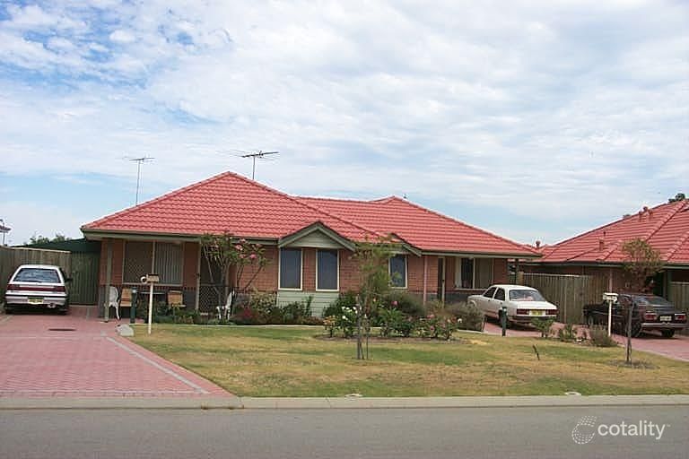 4 Gould Cl, Brookdale, WA 6112