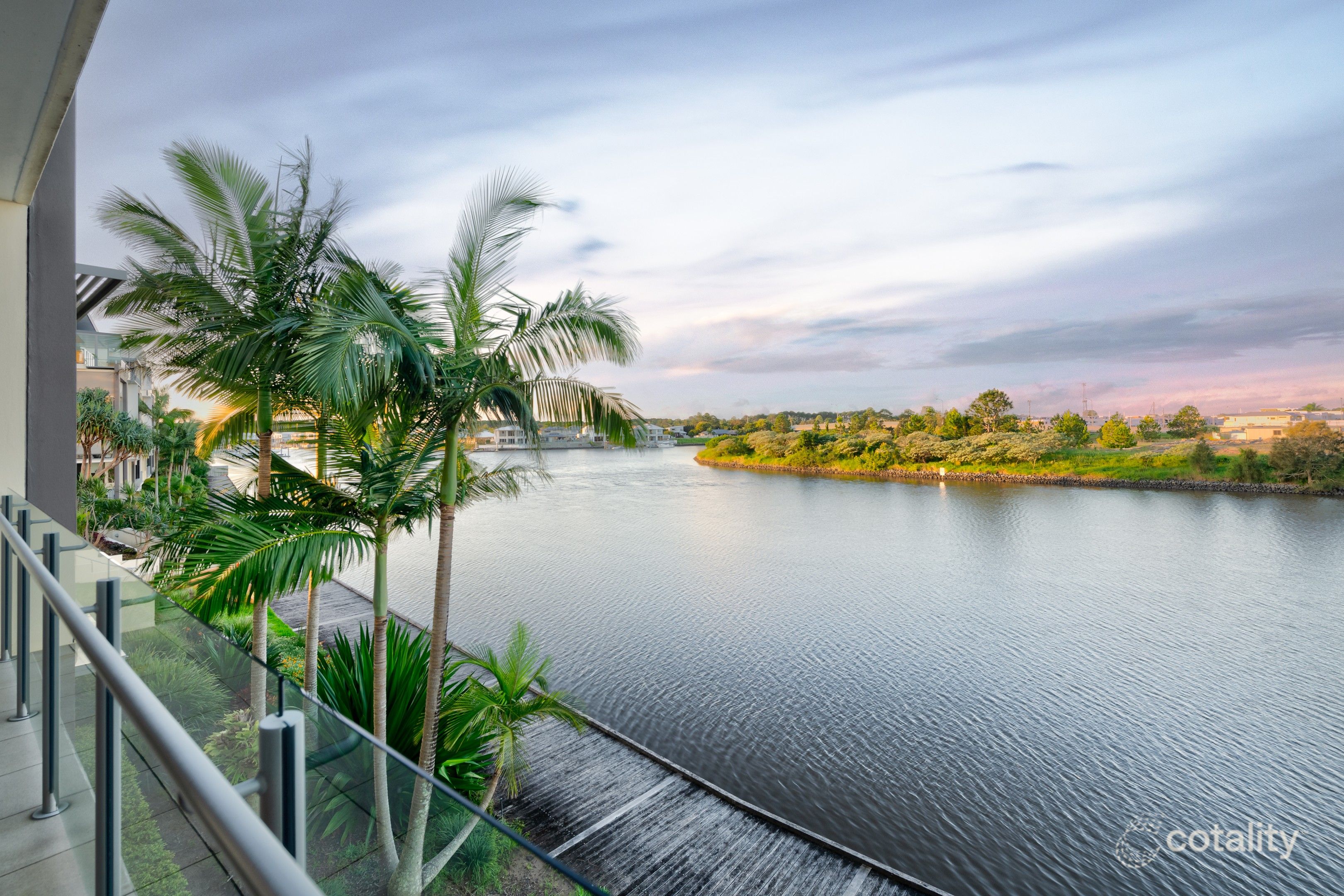 122/3 Pendraat Pde, Hope Island, QLD 4212