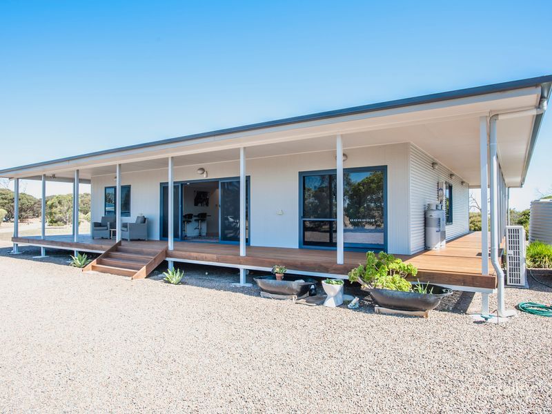 70 Katies Lane, Wangary, SA 5607