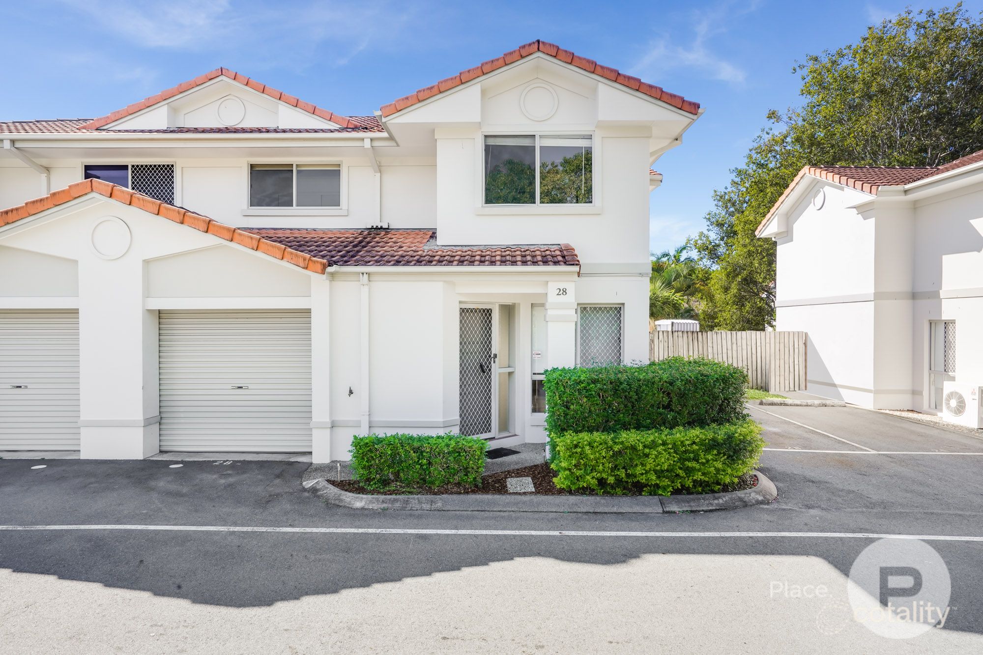 28/11 Glin Ave, Newmarket, QLD 4051