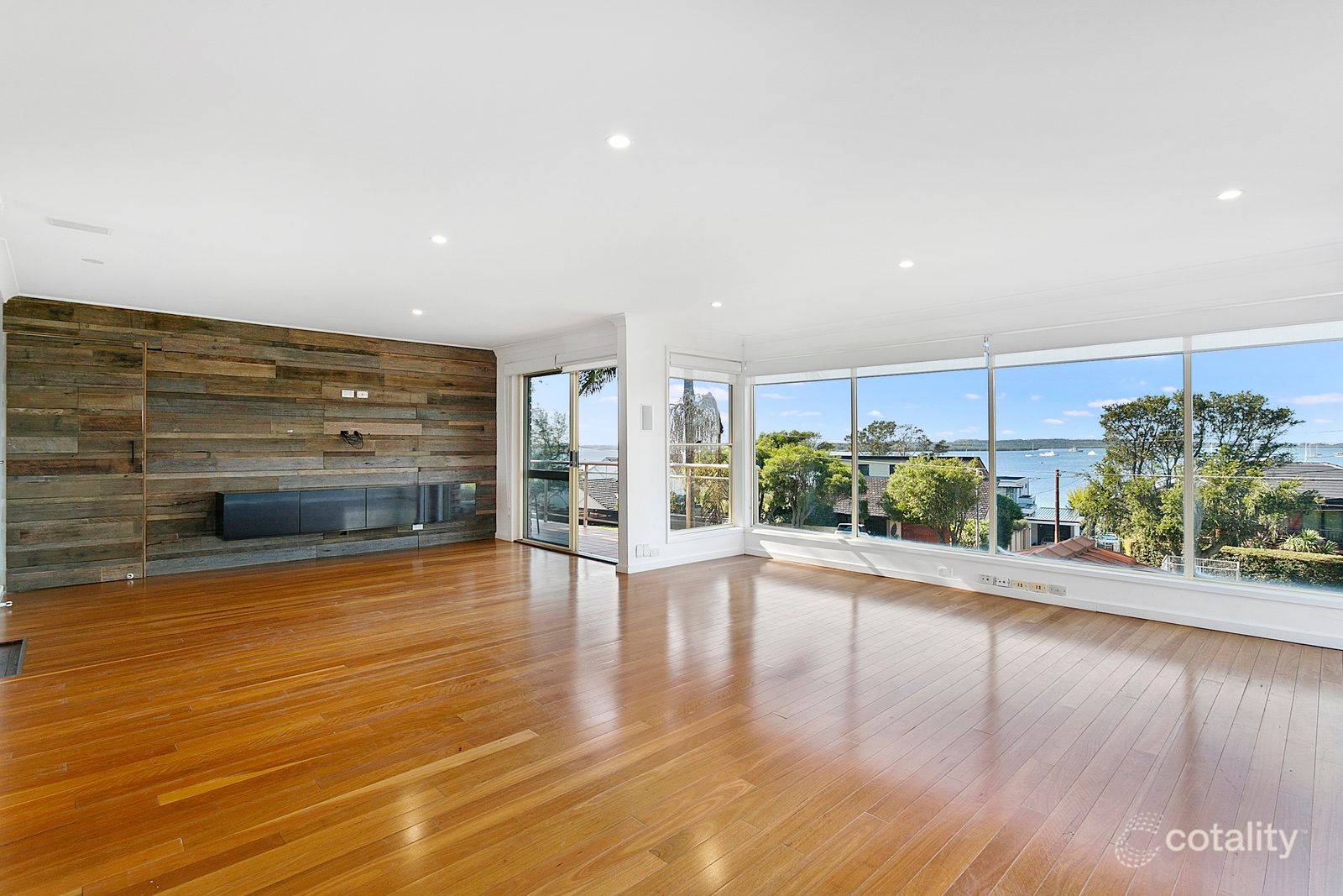 23 Woodlands Rd, Taren Point, NSW 2229