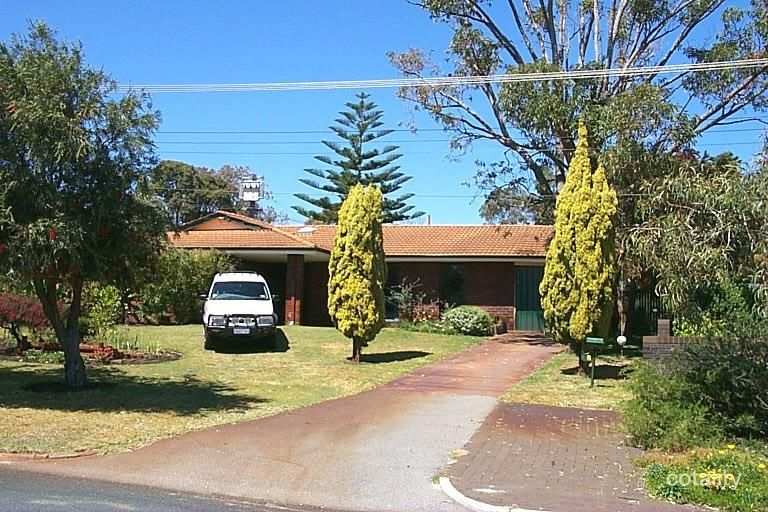 31 Dakin St, Daglish, WA 6008