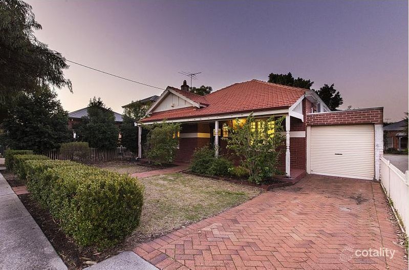 162 Ninth Ave, Inglewood, WA 6052