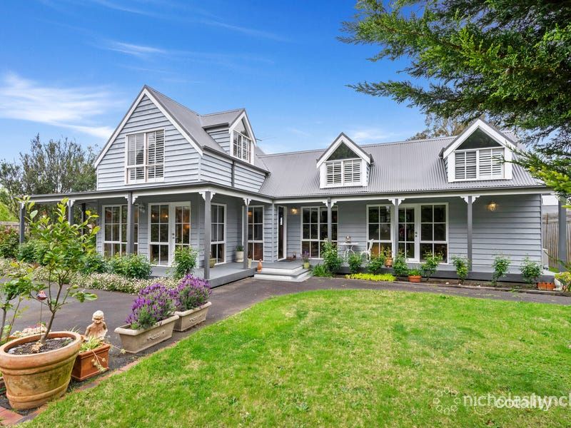 34 Bartlett St, Frankston South, VIC 3199