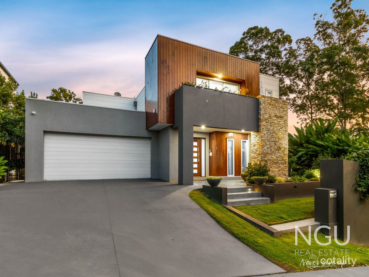 1/36 Kingfisher Pl, Chapel Hill, QLD 4069