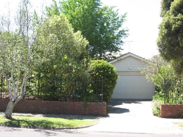 3a View St, Canterbury, VIC 3126
