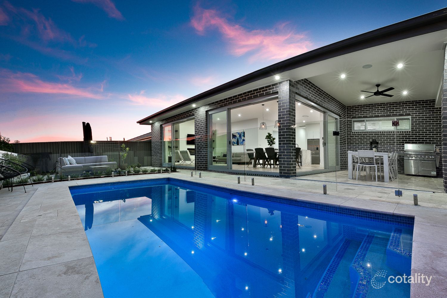 18 Richards Loop, Oran Park, NSW 2570