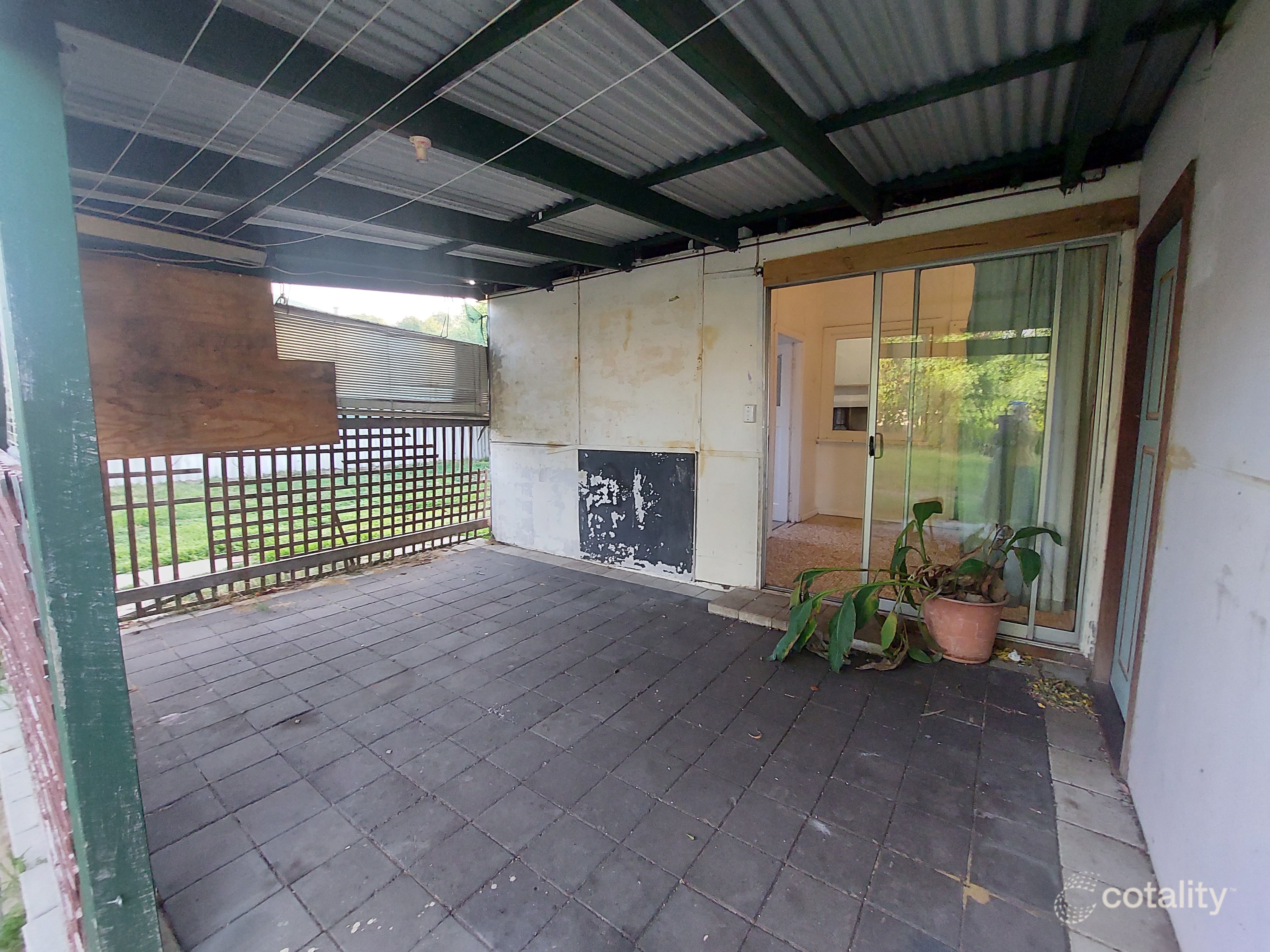 60 Banyard Ave, Kelmscott, WA 6111