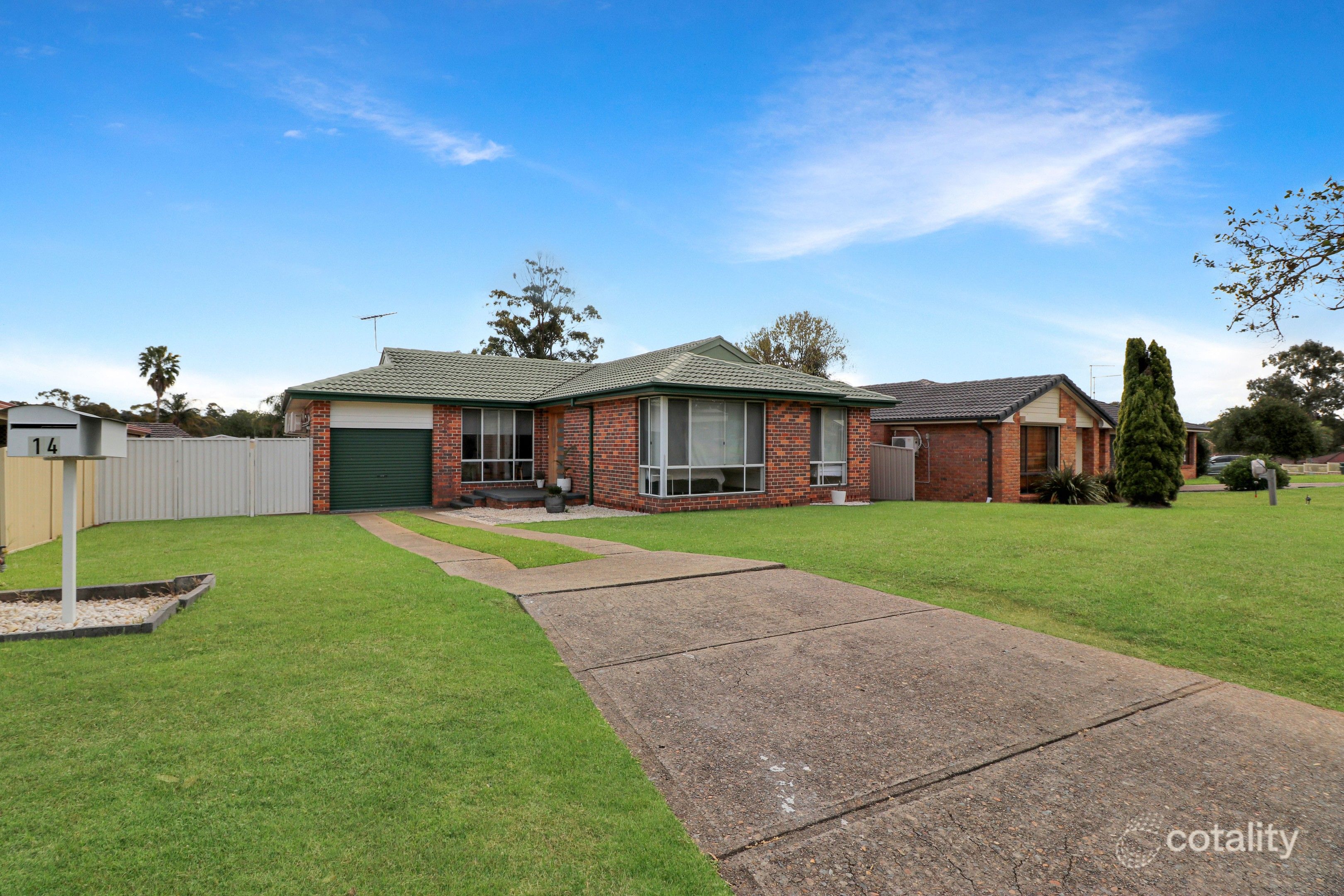 14 Stromeferry Cres, St Andrews, NSW 2566