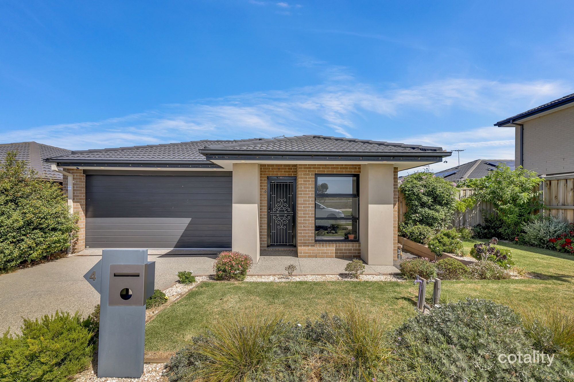 4 Wreath Dr, Tarneit, VIC 3029