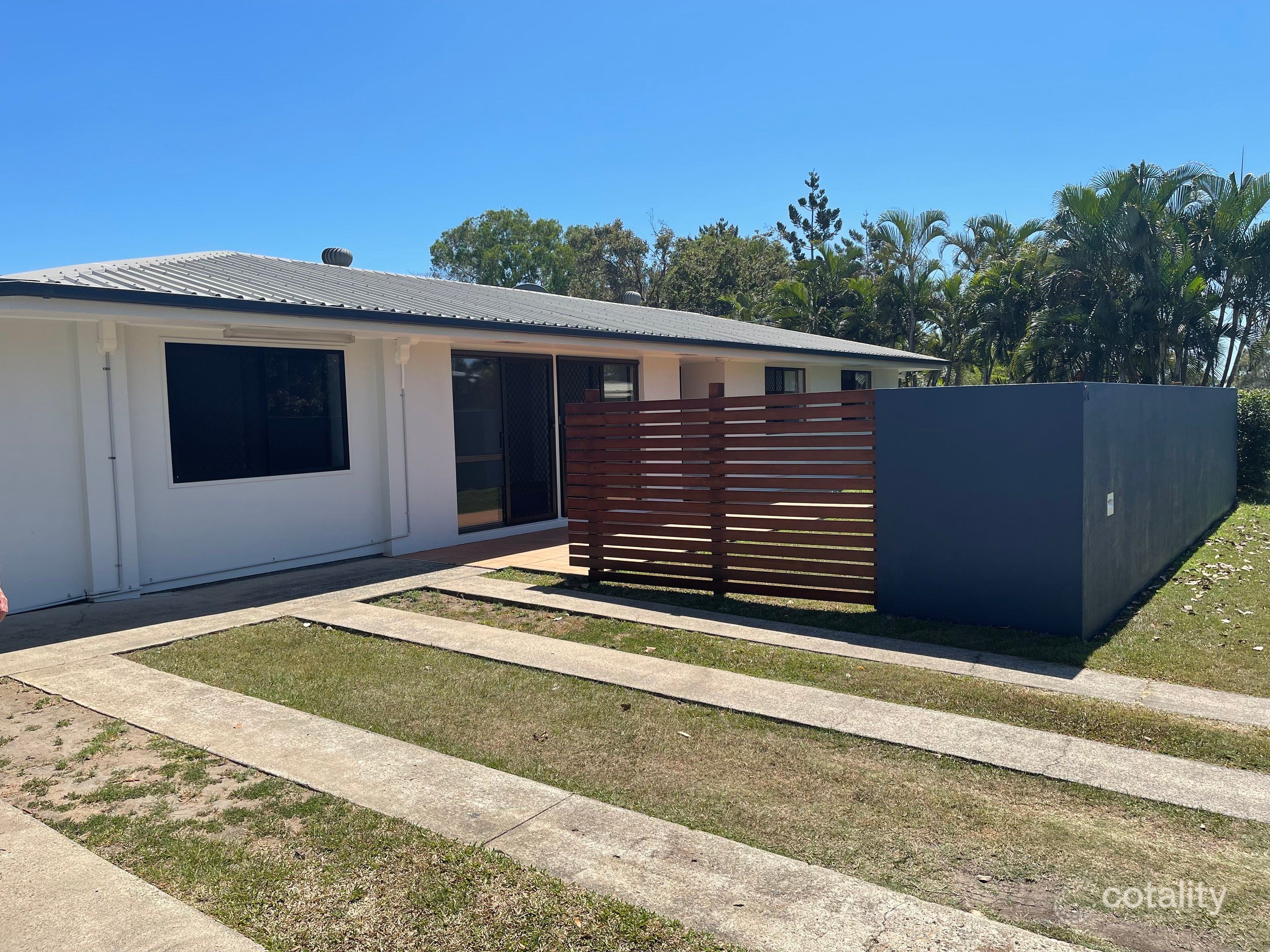 2a Loudon St, Mount Pleasant, QLD 4740