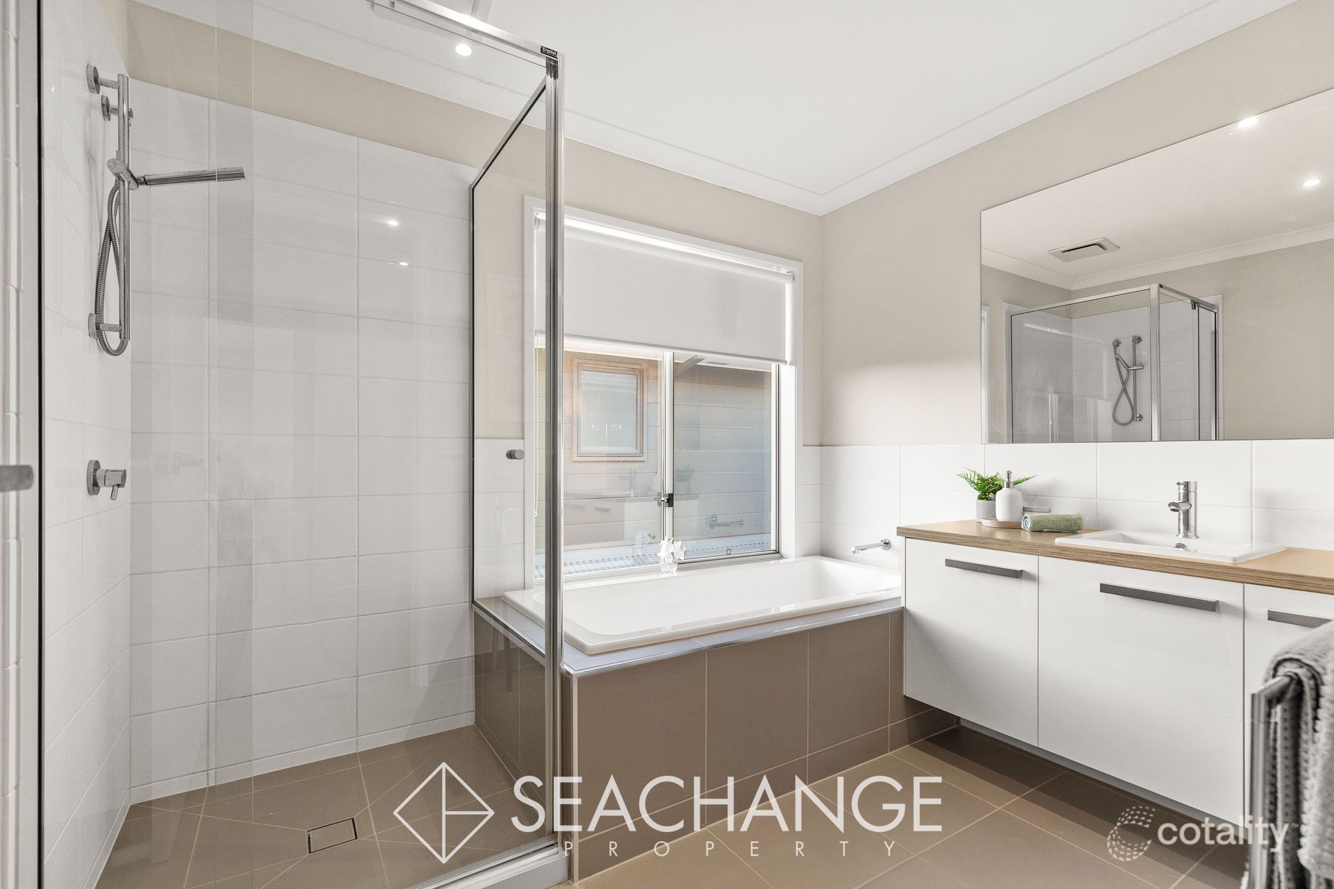 32 South Harbour Esp, Safety Beach, VIC 3936