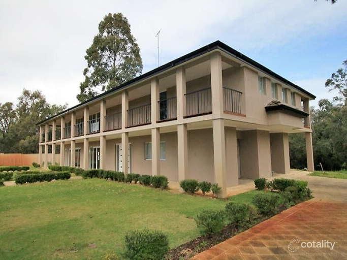 67 Caponi Rd, Barragup, WA 6209