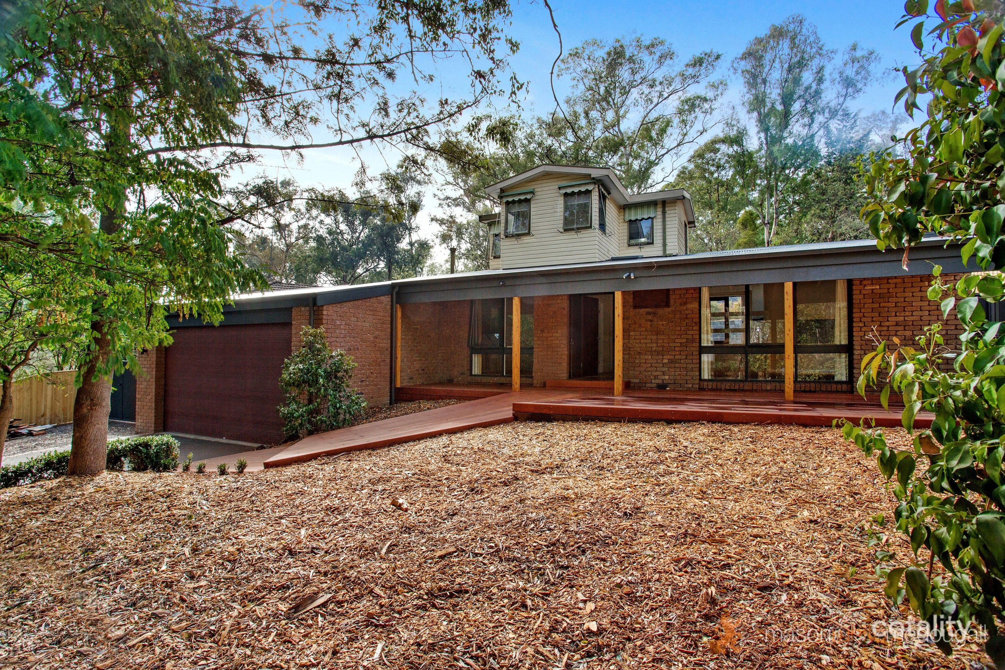 4 Dunstan Dr, Hurstbridge, VIC 3099