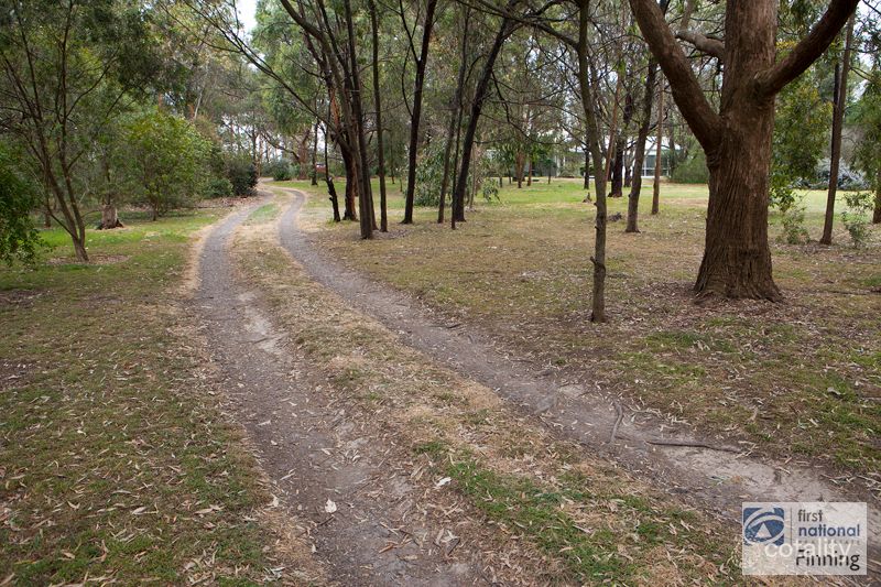 10-12 Walter Way, Cranbourne South, VIC 3977